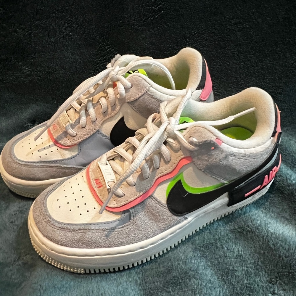 Woman’s Air Force 1 Shadow 'Sunset Pulse' shoes size 7